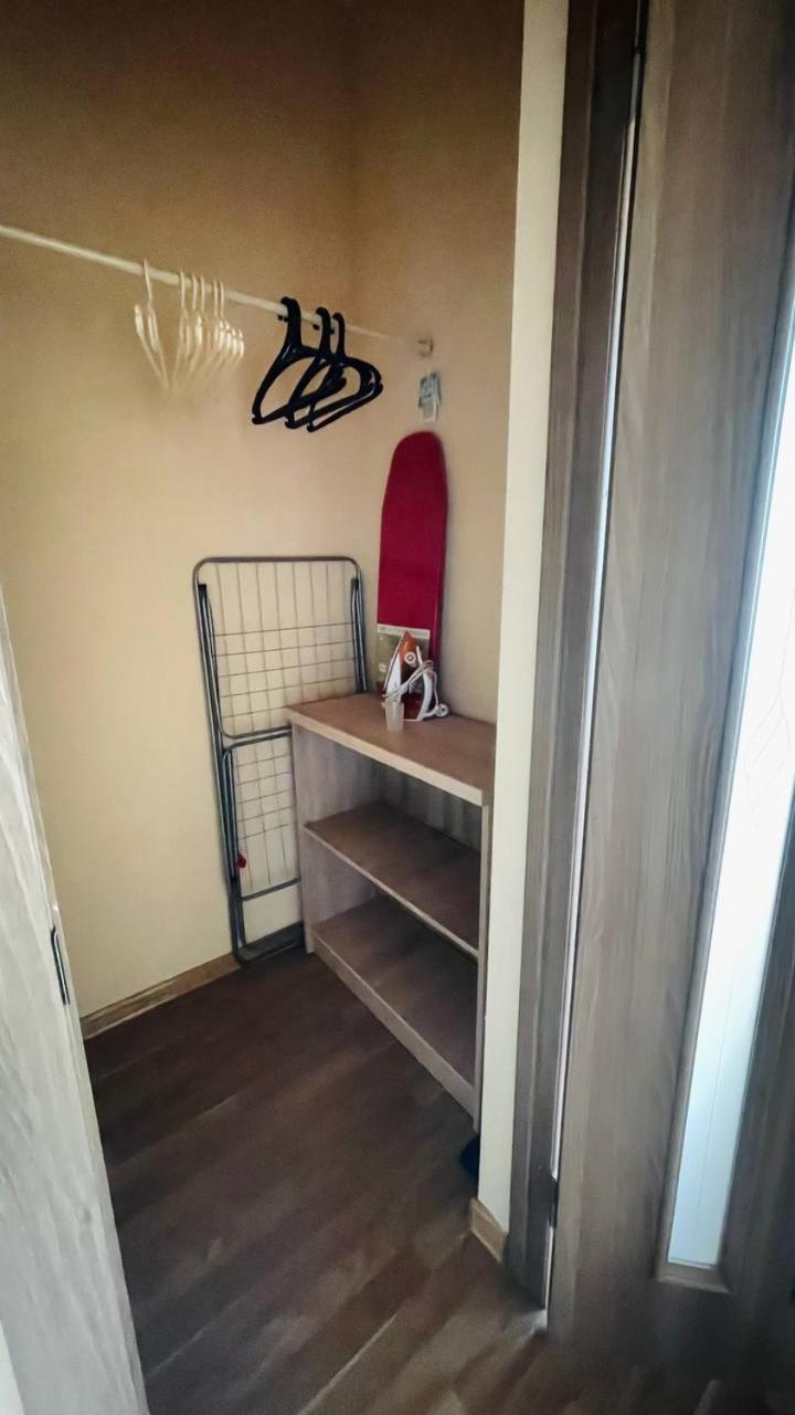 Затишна Красива Квартира-Студія В Новобудові З Балконом Černivci Esterno foto